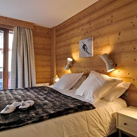 Luxueux Appartement 2 Chambres Au Coeur De Courchevel 1850, Balcon, Parking Et Services Inclus - Fr-1-613A-7 المظهر الخارجي الصورة